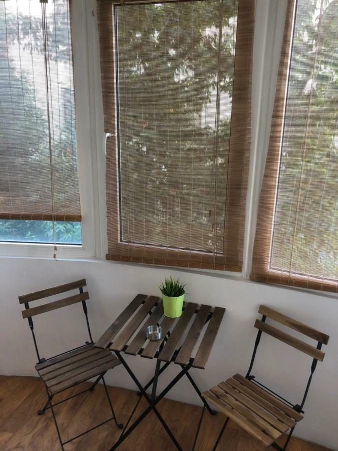 Green Apartment With Terrace 12 Bucareste Exterior foto